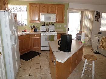 4th image of 2715 Tropical Sands Ave