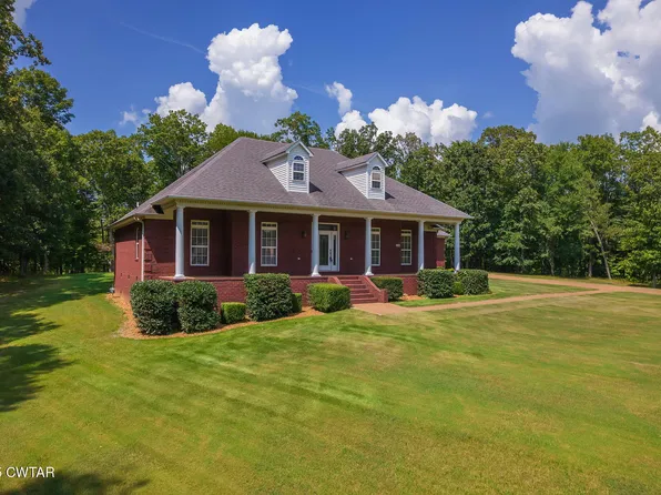 165 Hunters Glen Ln, Henderson, TN 38340