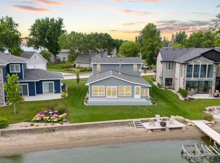 6616 Peninsula Point, Wentworth, SD 57075