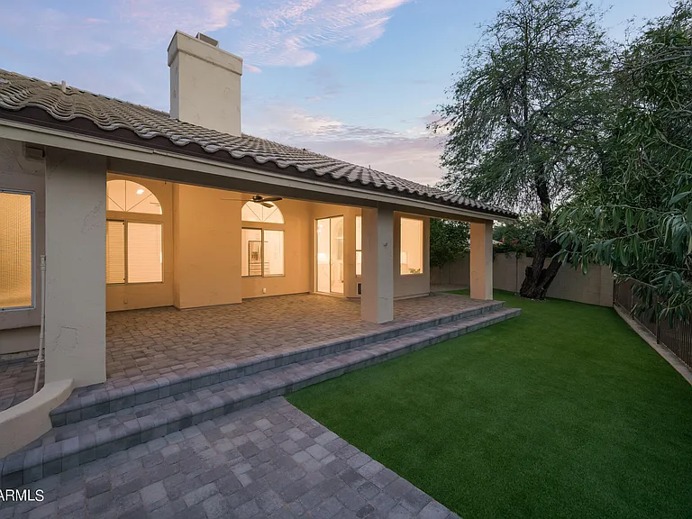 19330 N 88th Way — Photo 31