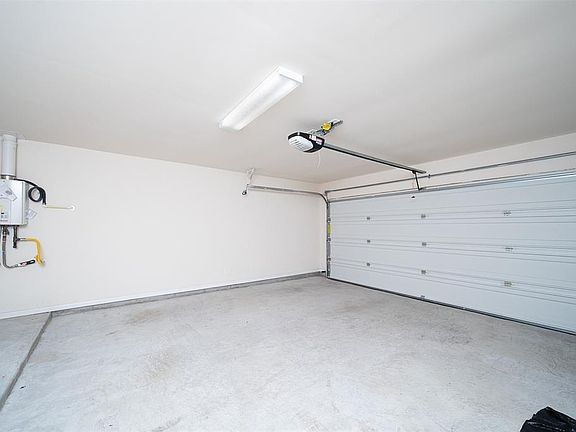 4th image of 23318-0 Dovetail Colony Ct
