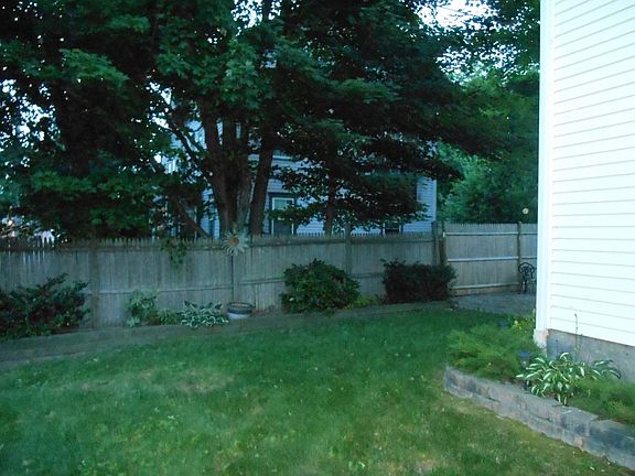 5th image of 84-88 Sayles Ave #86