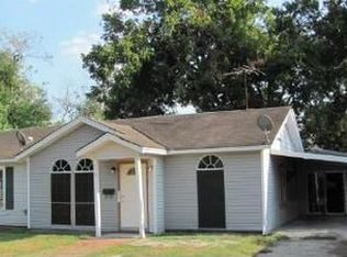 718 Oak Glen Dr, Houston, TX 77076