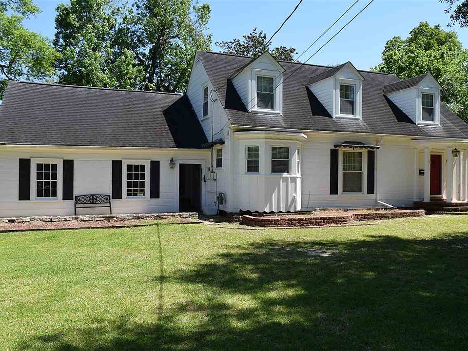 1st image of 1850 Briarcliff Dr