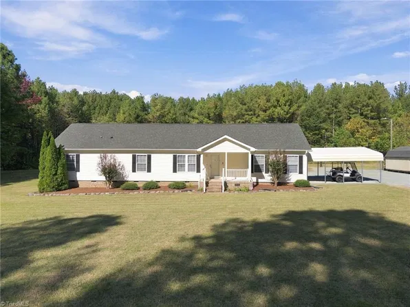4426 Kerrs Chapel Rd, Elon, NC 27244