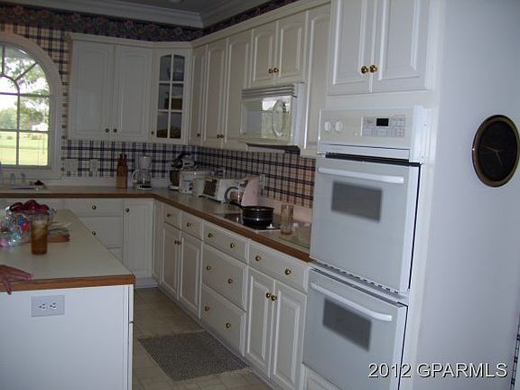 5th image of 3863 Butts Lane