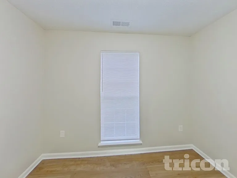 4688 Falcon Chase Dr SW — Photo 10