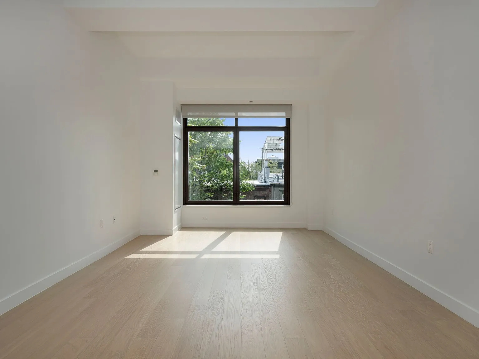 800 Union Street — Photo 2