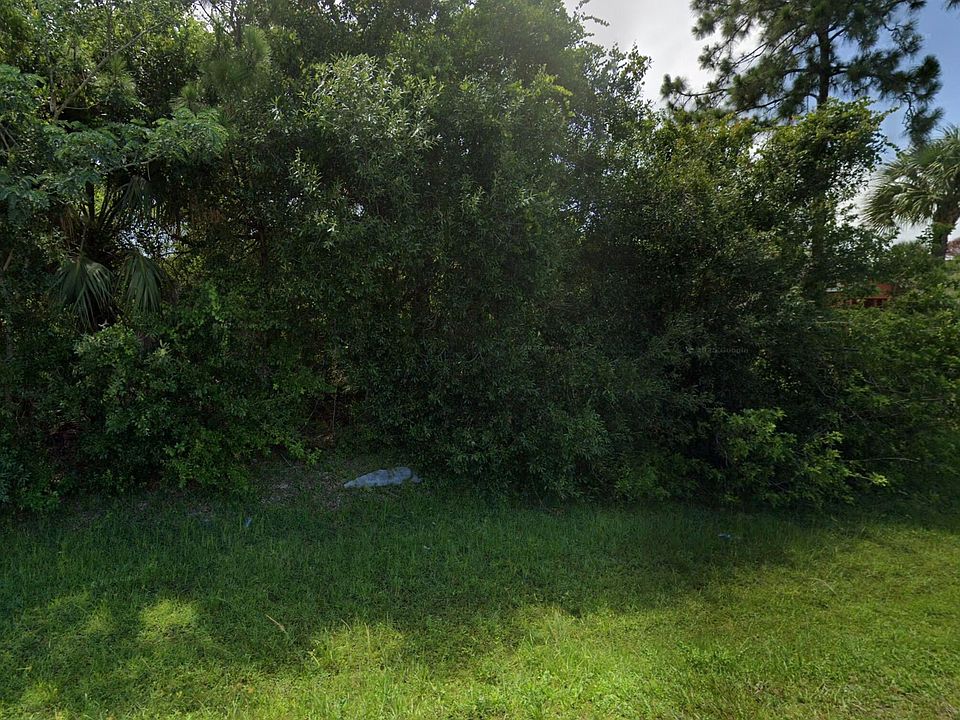 2nd image of 4803 SUNSET Boulevard