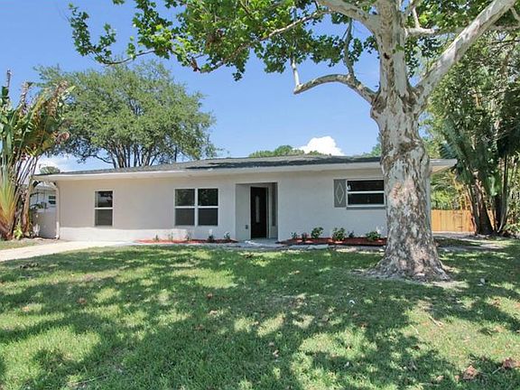 2nd image of 1111 E Lotus Dr