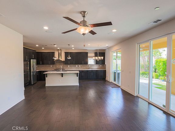 3rd image of 3294 Ledgewood Cir
