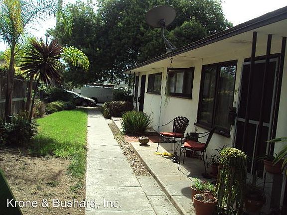 3rd image of 934 Chalcedony St