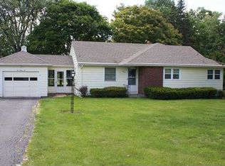 246 Eleanor Rd, Pittsfield, MA 01201