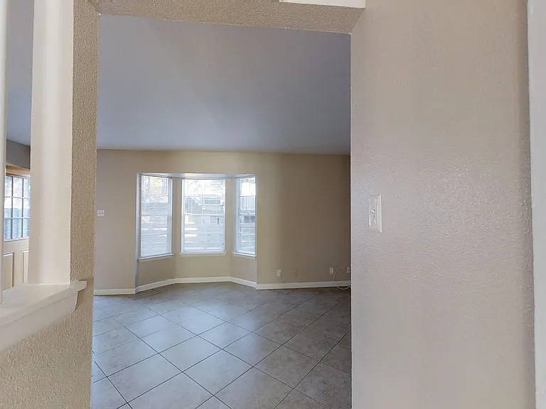 Verano at the Heights Apartments — Photo 58