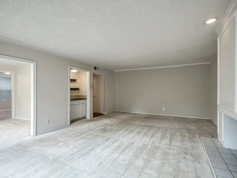 6000 N Pennsylvania Ave #1-206B — Photo 8