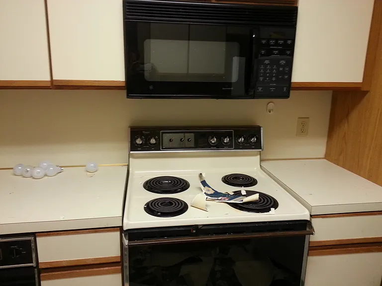 48 Meadow Creek Dr — Photo 7