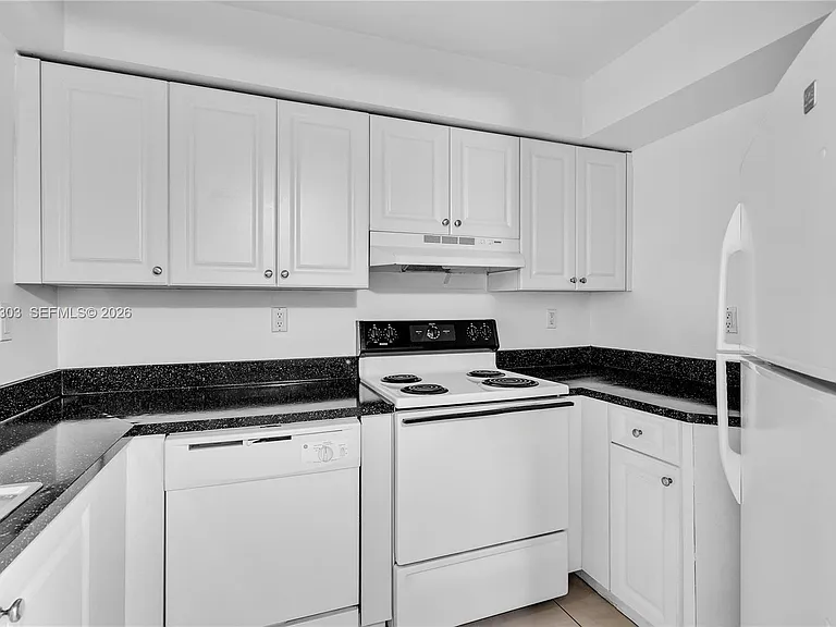8255 SW 152nd Ave #E-109 — Photo 3