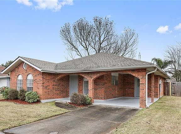 2nd image of 3708 Lake Trail Dr
