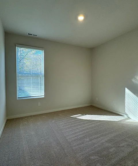 2476 Williams Ridge Dr — Photo 16