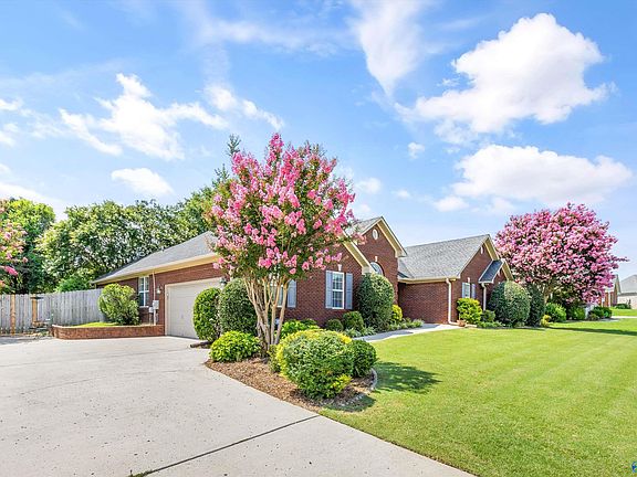 2nd image of 16735 Raspberry Ln
