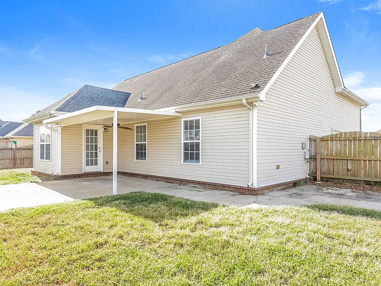 3360 Cornerstone Dr — Photo 17