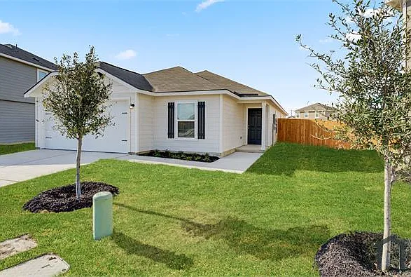 4 bed, 1796 sqft, $2,300 — Photo 2