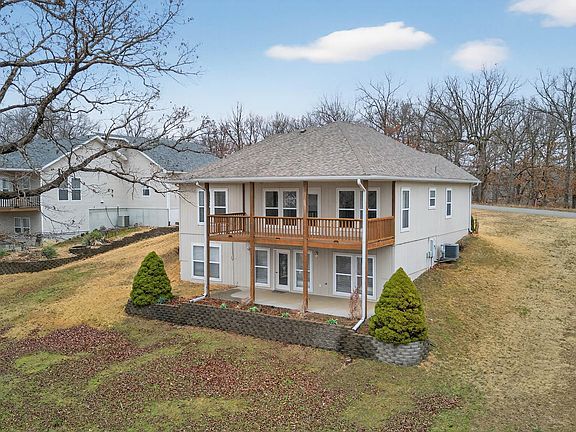 3rd image of 28053 Saddle Rd