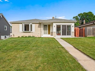 2734 South 112th STREET, West Allis, WI, 53227
