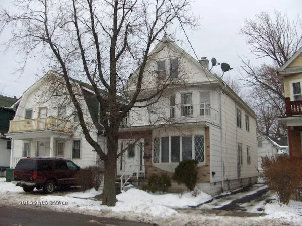 27 Collaton St, Buffalo, NY 14207