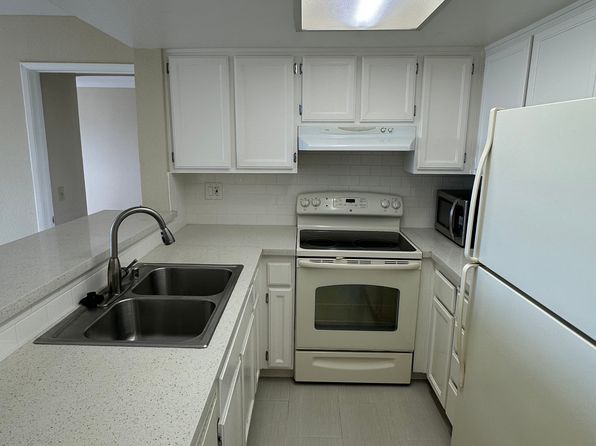 545 Pierce St APT 3302