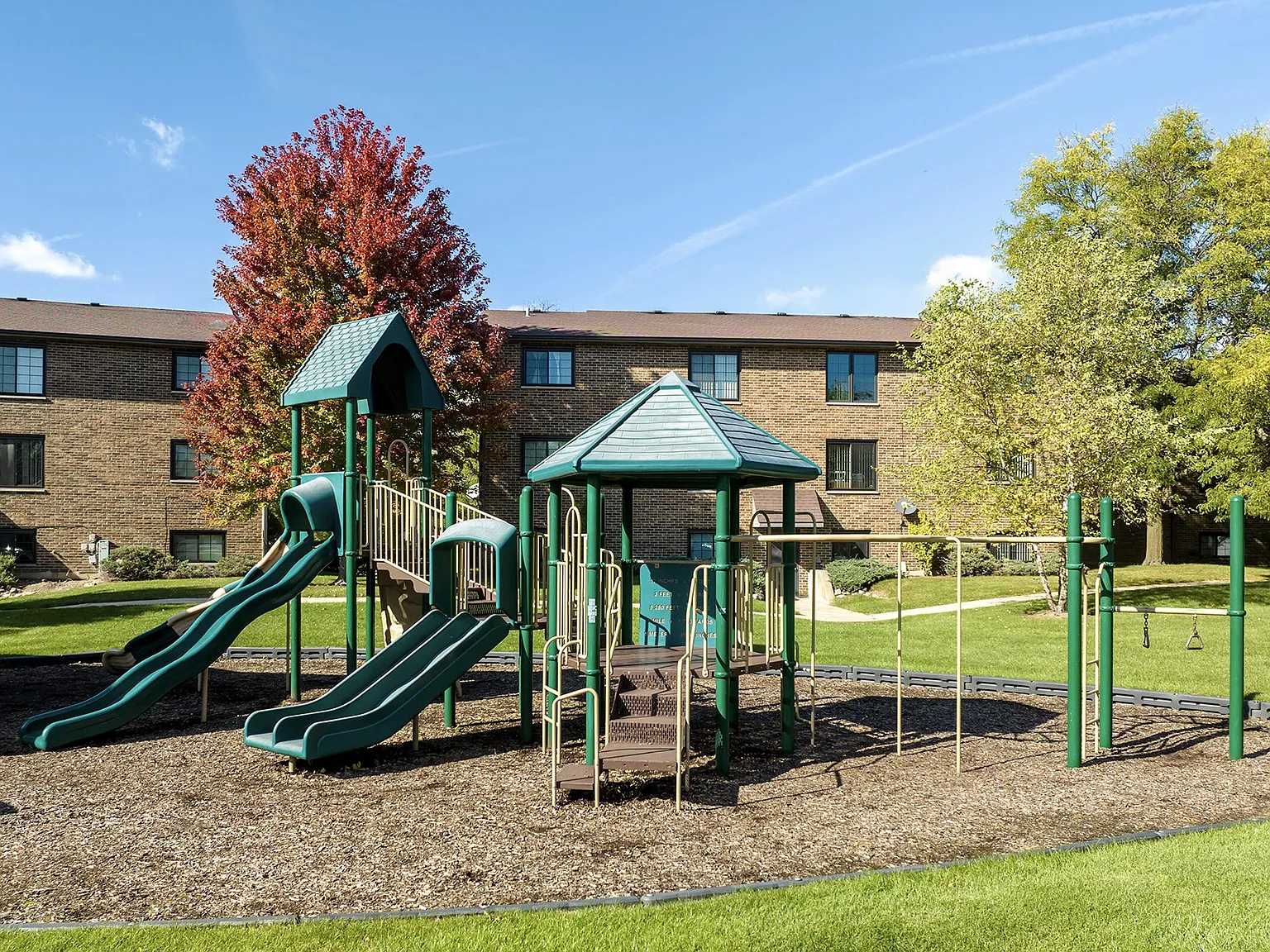 Woodcreek Apartments — Photo 4