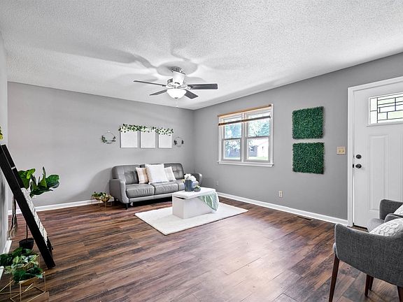 4th image of 517 W Jefferson Ave