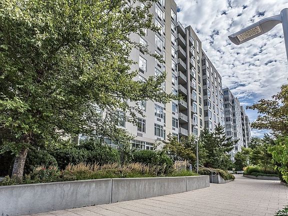 5th image of 40-26 College Point Blvd #16J