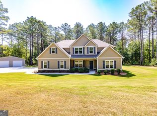 305 Beavers Rd, Grantville, GA 30220