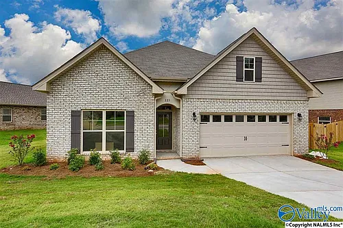 325 Acorn Grove Ln Photo 1