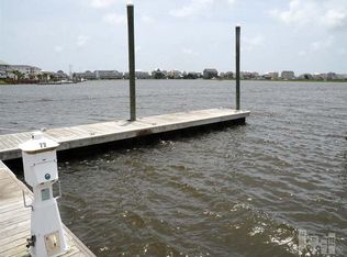 72 Harbour Point, Carolina Beach, NC 28428