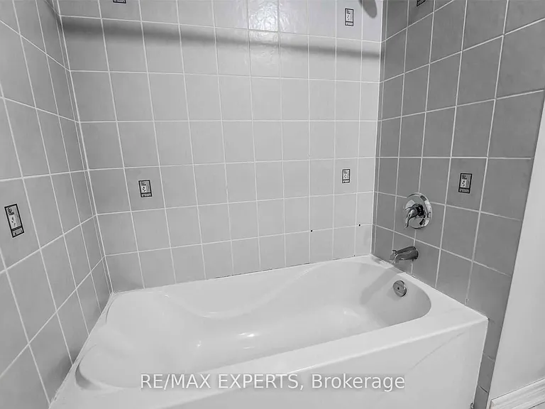 31 Vincent St — Photo 22