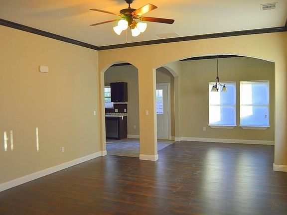4th image of 3002 Casa Bella Dr