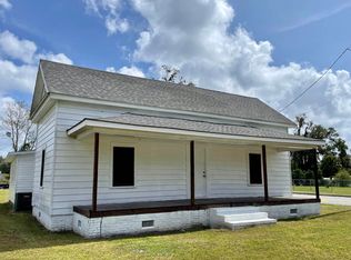 569 SW Range Ave, Madison, FL 32340