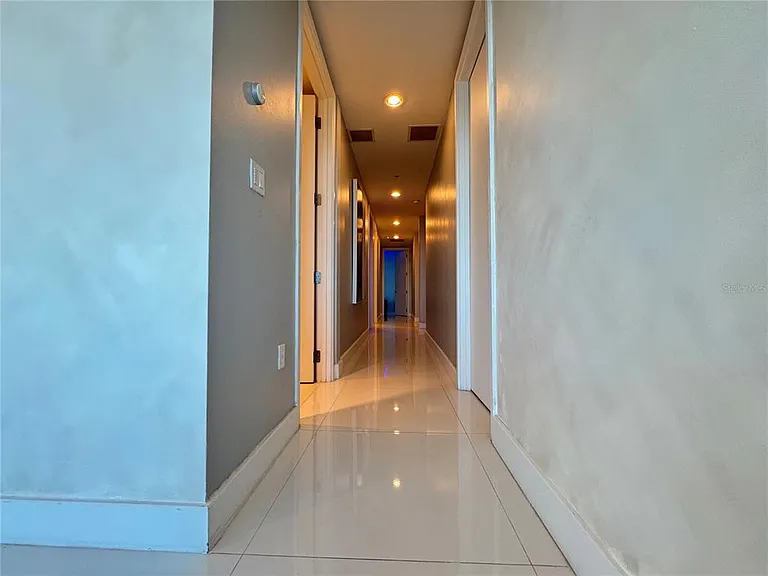 150 E Robinson St #29B — Photo 25