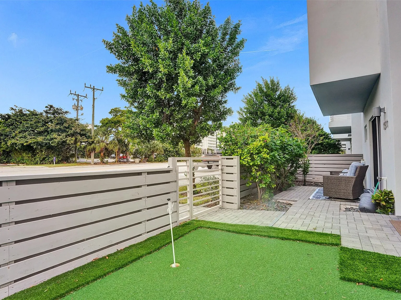 4 bed, 3.5 bath, 2092 sqft, $7,000 — Photo 4
