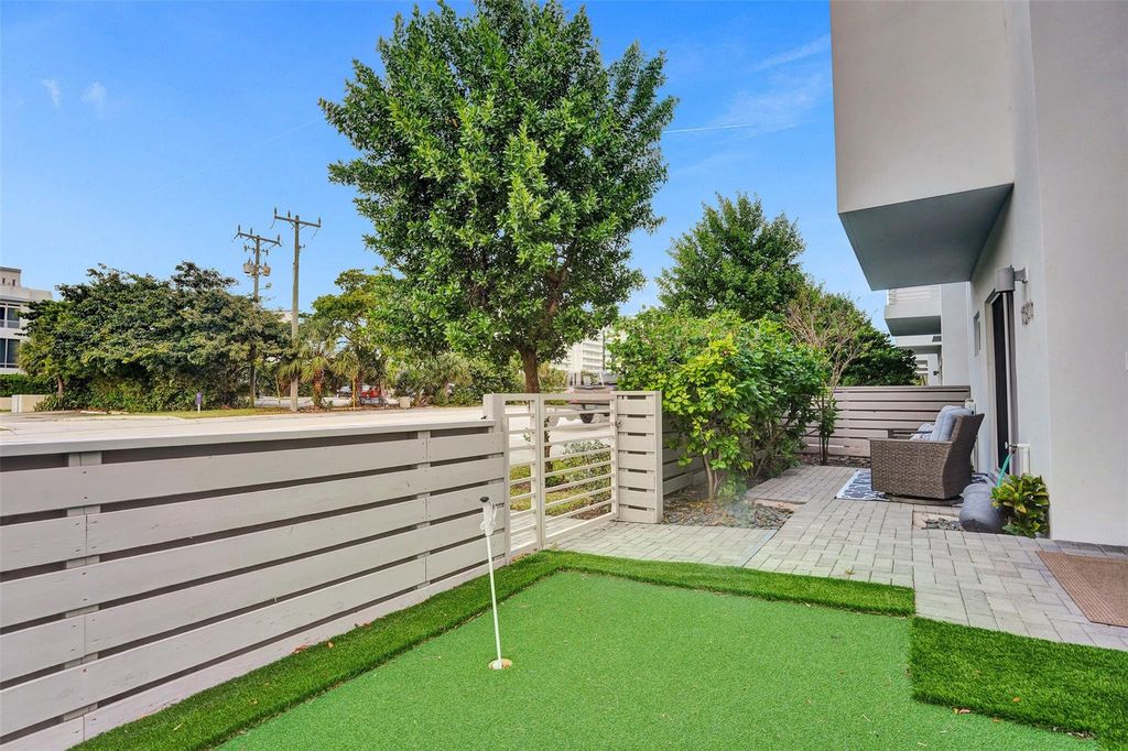 1371 N Ocean Blvd, photo 4