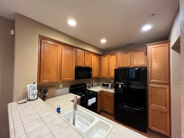 4000 Innovator Dr Unit 34102, Sacramento, CA 95834