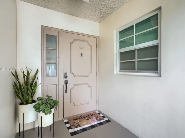 9311 Orange Grove Dr APT 316, Davie, FL 33324