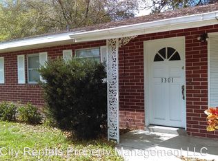 1301 N Palm Dr, Plant City, FL 33563