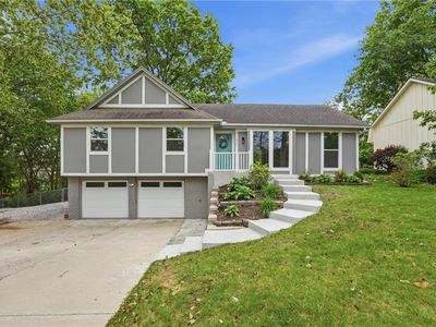 11921 W 99th St, Lenexa, KS, 66215