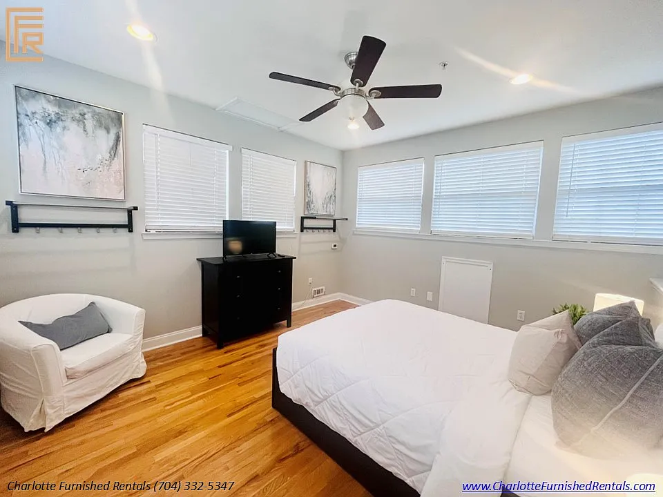 934 Gracie Way — Photo 3