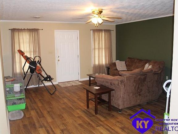 5th image of 607 Bomar St