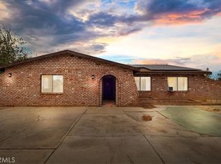 15170 Dakota Rd, Apple Valley, CA 92307