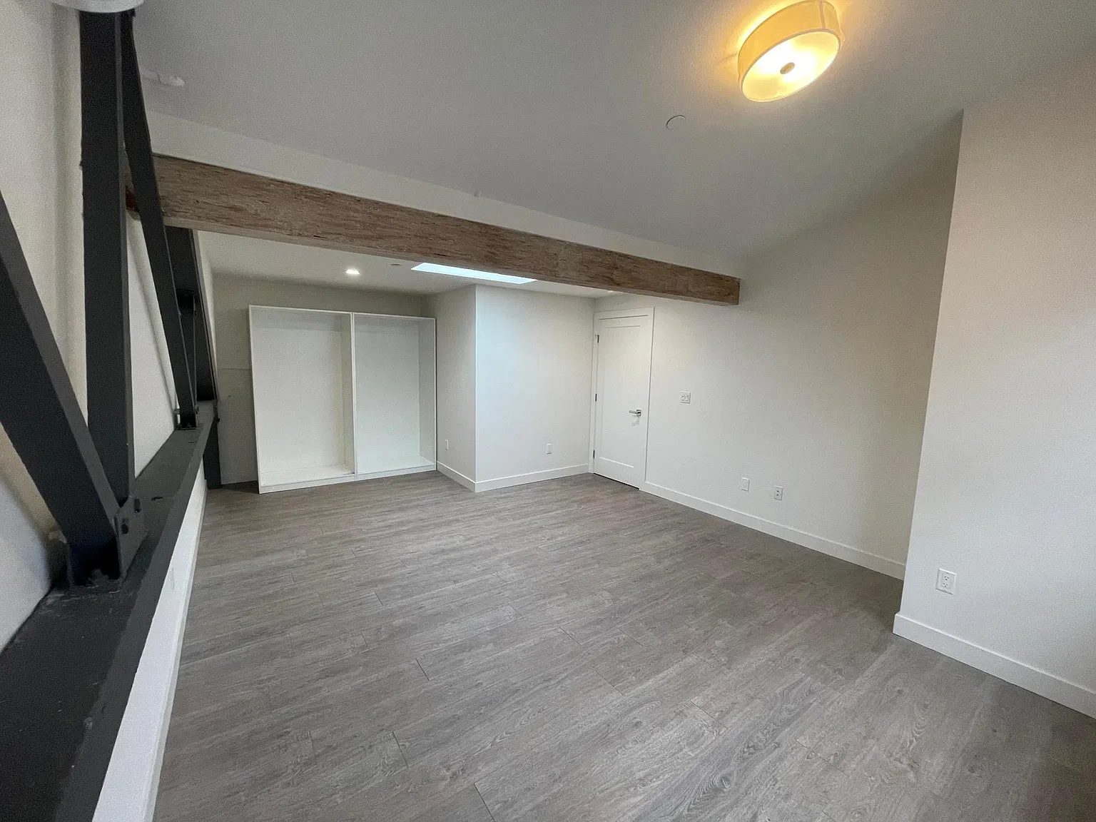 2040 Solano Way — Photo 4